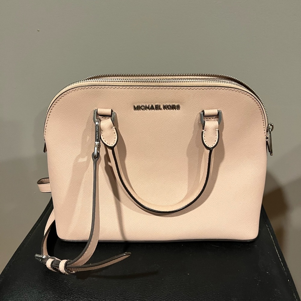Light pink Michael Kors bag
